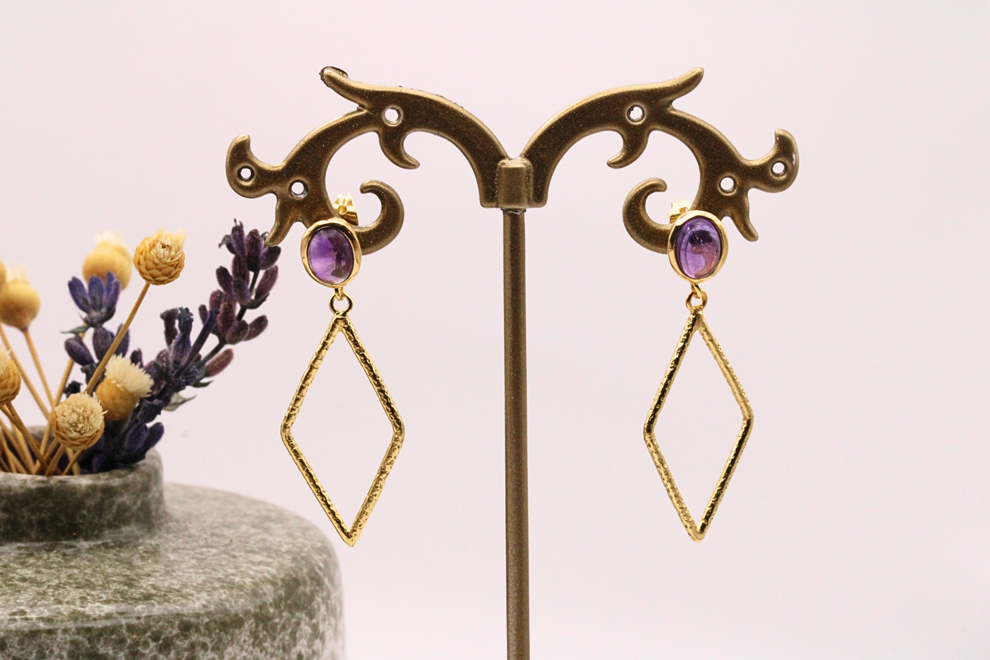 Boucles d’oreilles en acier inoxydable – Charme et bienfaits naturels