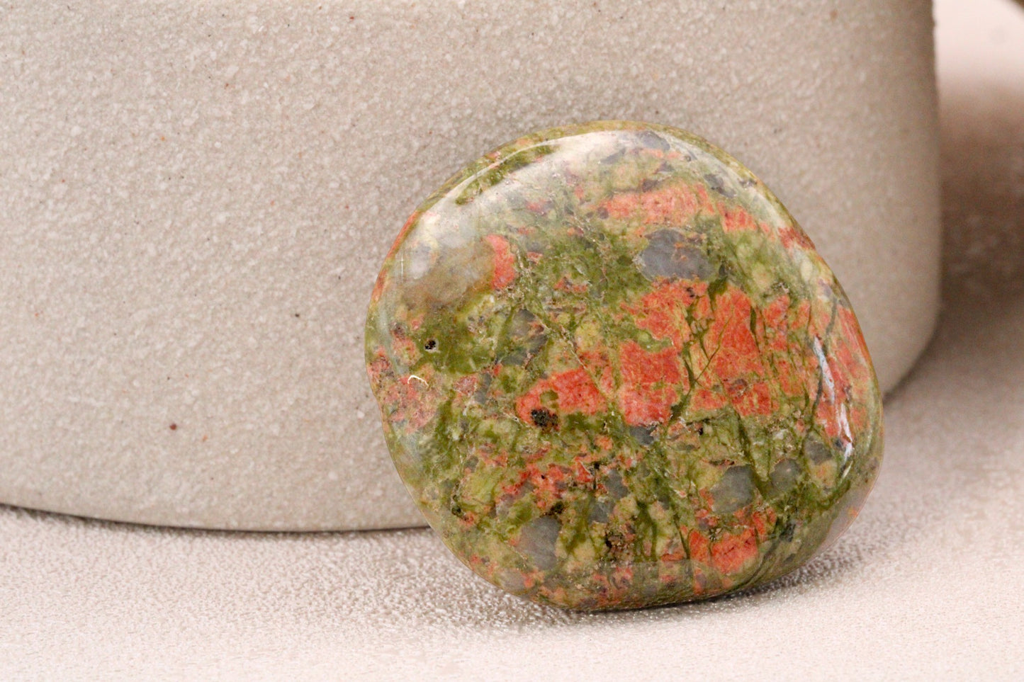 Pierre naturelle d'Unakite