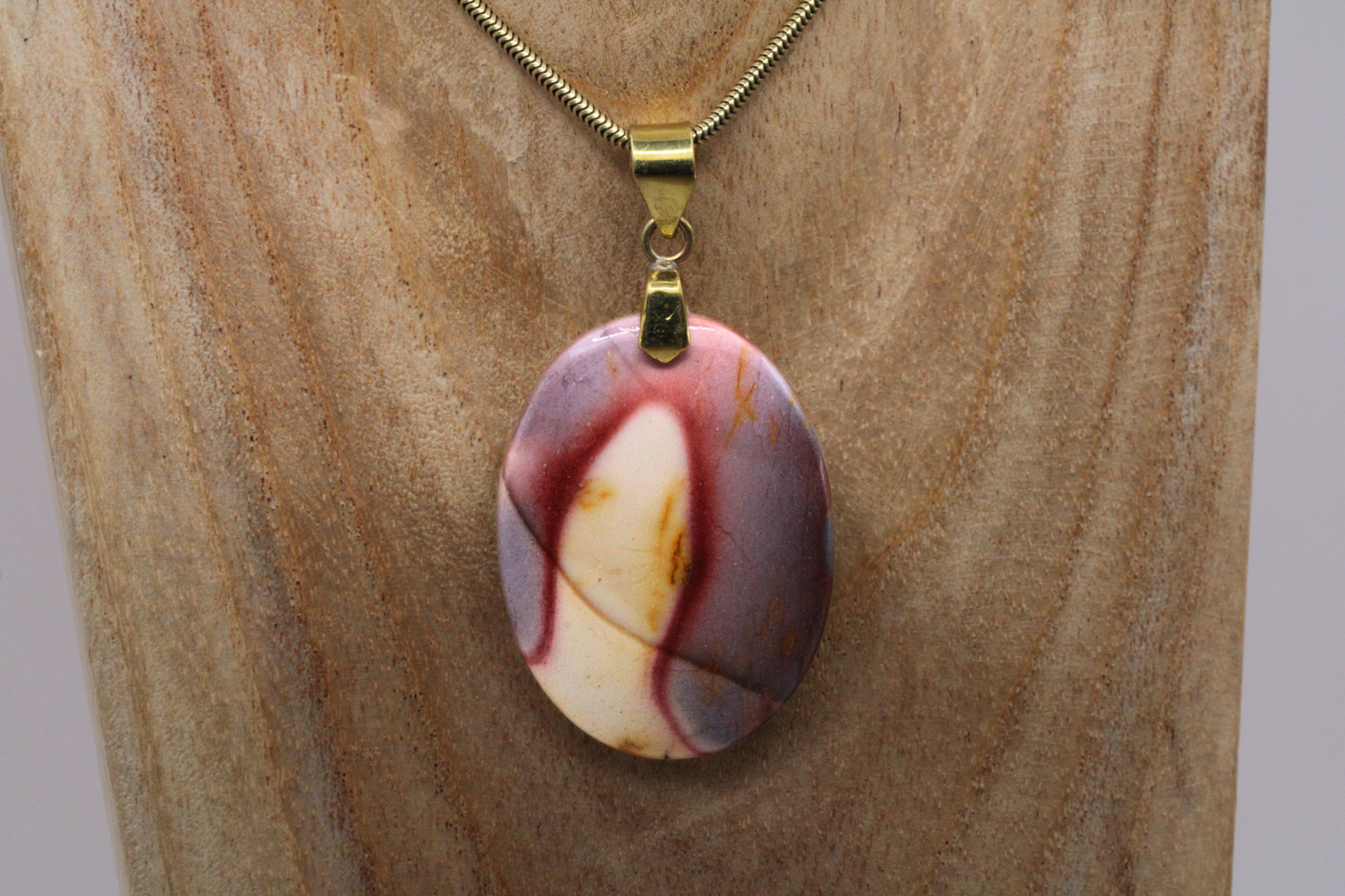 Pendentif en Jaspe Mokaïte Naturel et Laiton - Vitalité et Stabilité