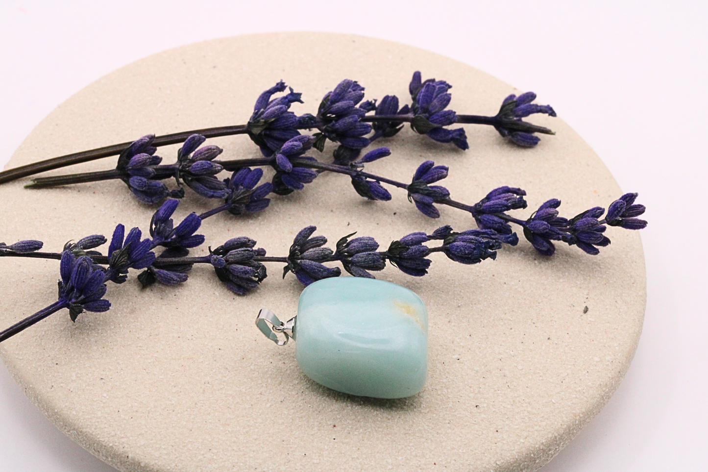 Pendentif pierre roulée en pierres naturelles