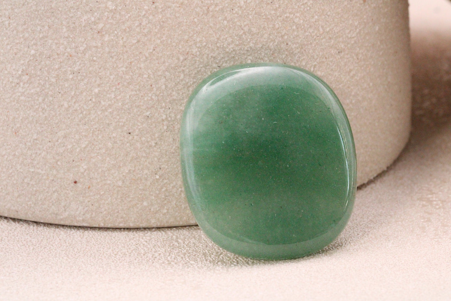 Pierre naturelle d'Aventurine verte